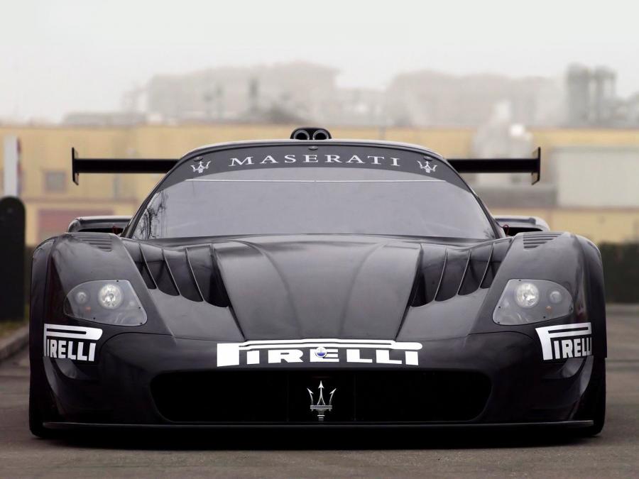  Maserati MCC 2004 года  (фото 8 из 11)